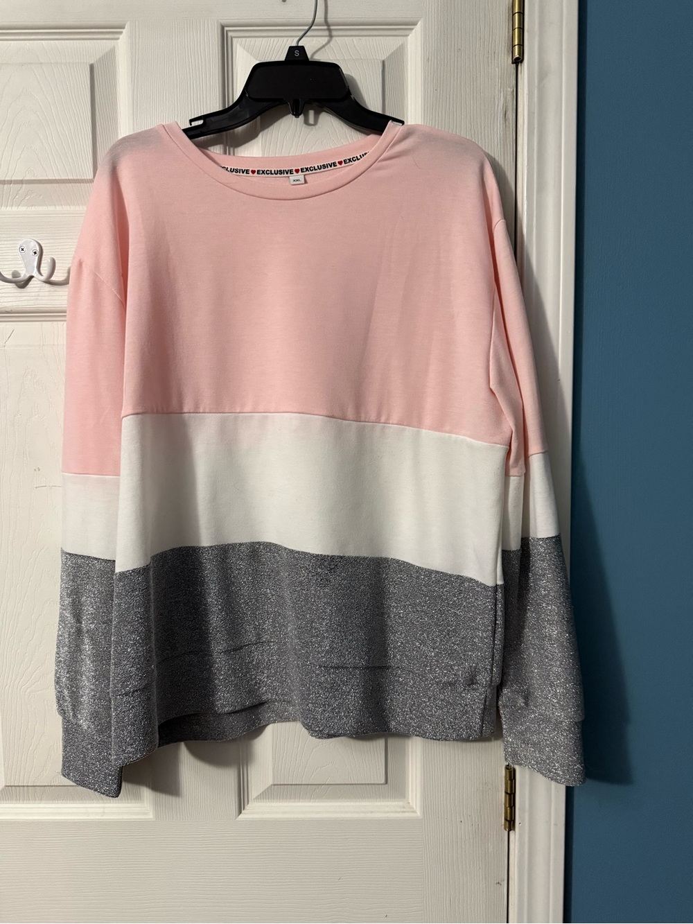 Exclusive Pink & White Colorblock Crewneck Sweater with Silver Hem